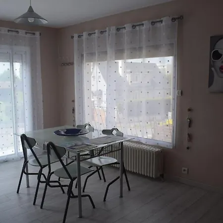 Les Hirondelles Apartamento Fécamp Exterior foto